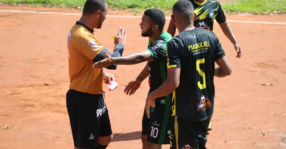 Comment Profiter au Maximum de Football Match Live