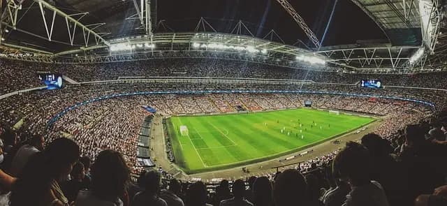 Les Meilleures Méthodes pour Suivre un Match de Football en Direct