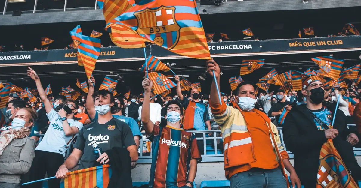 Top 5 Apps for Live Football Streaming in the UK
