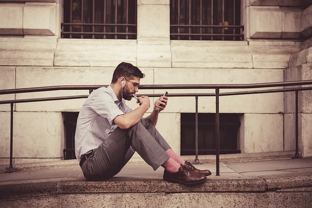 How to Choose the Best Platform for Live Football Matches